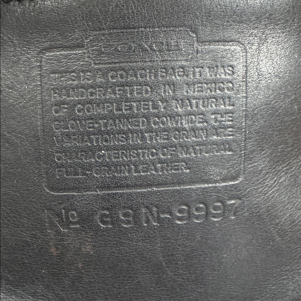 Coach vintage Y2K Janice Legacy Black Leather Bag with Gold Hardware - Picture 14 of 15
